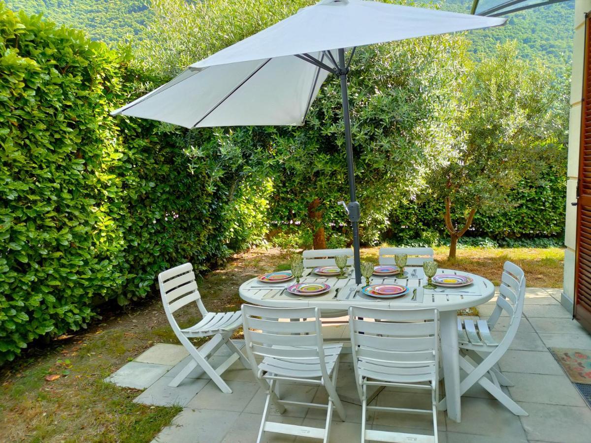 Villa Rosmarino 300 Mt From The Beach Colico Exterior foto
